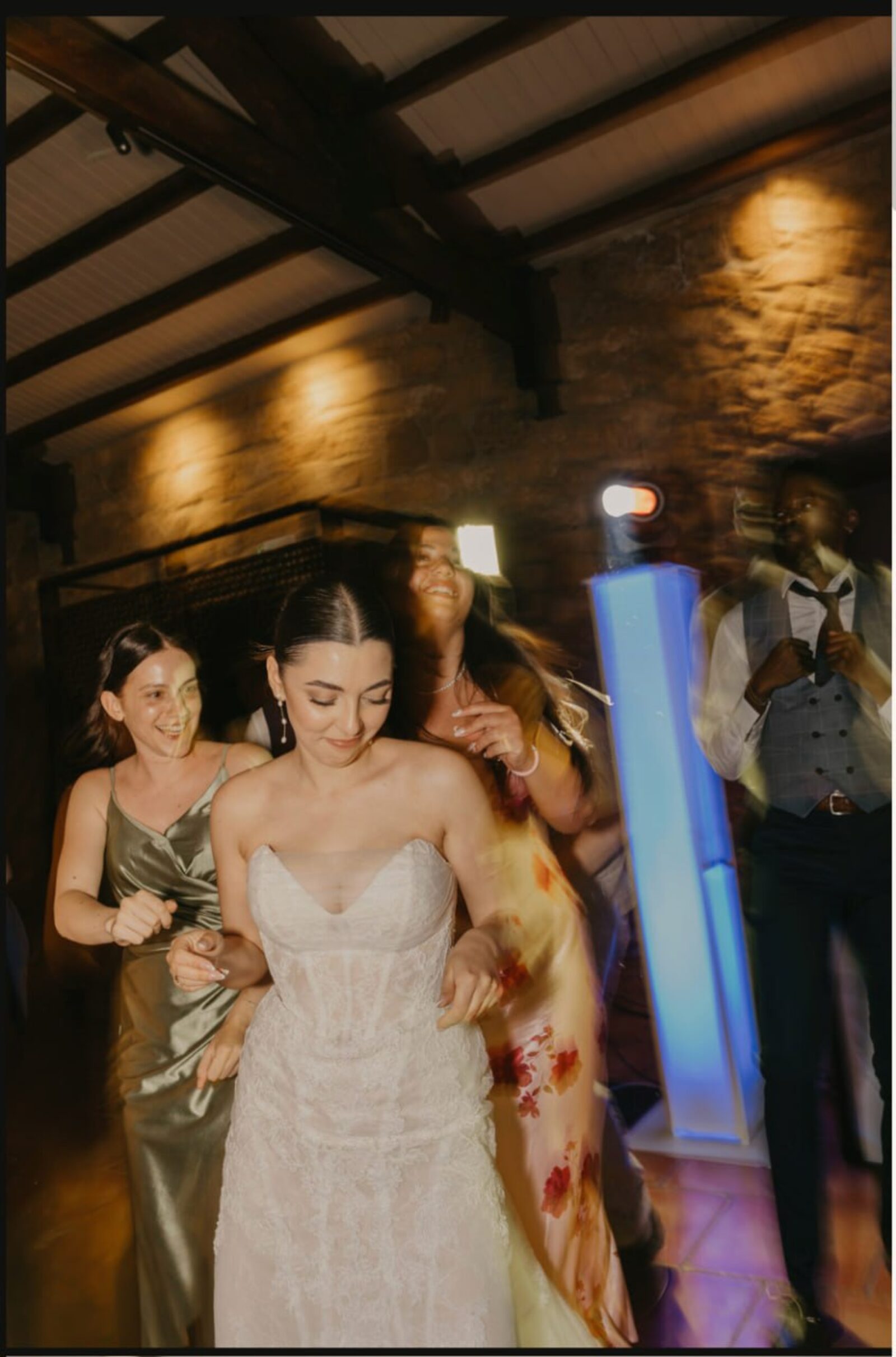 Pana & Vero — wedding photography by The Roleas