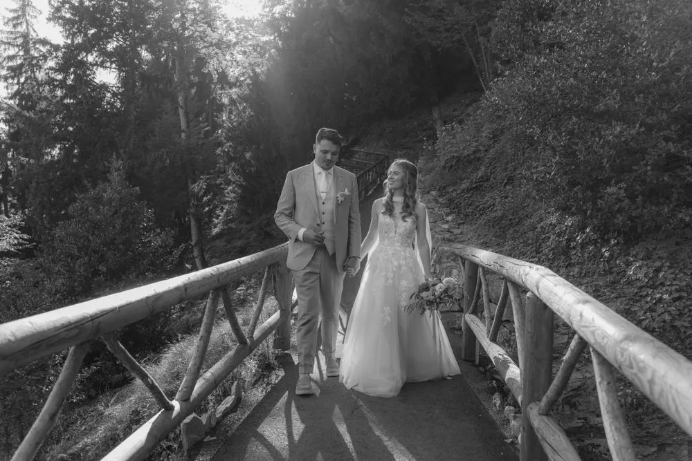 Sarah & Janosch Hochzeit - Bild 27